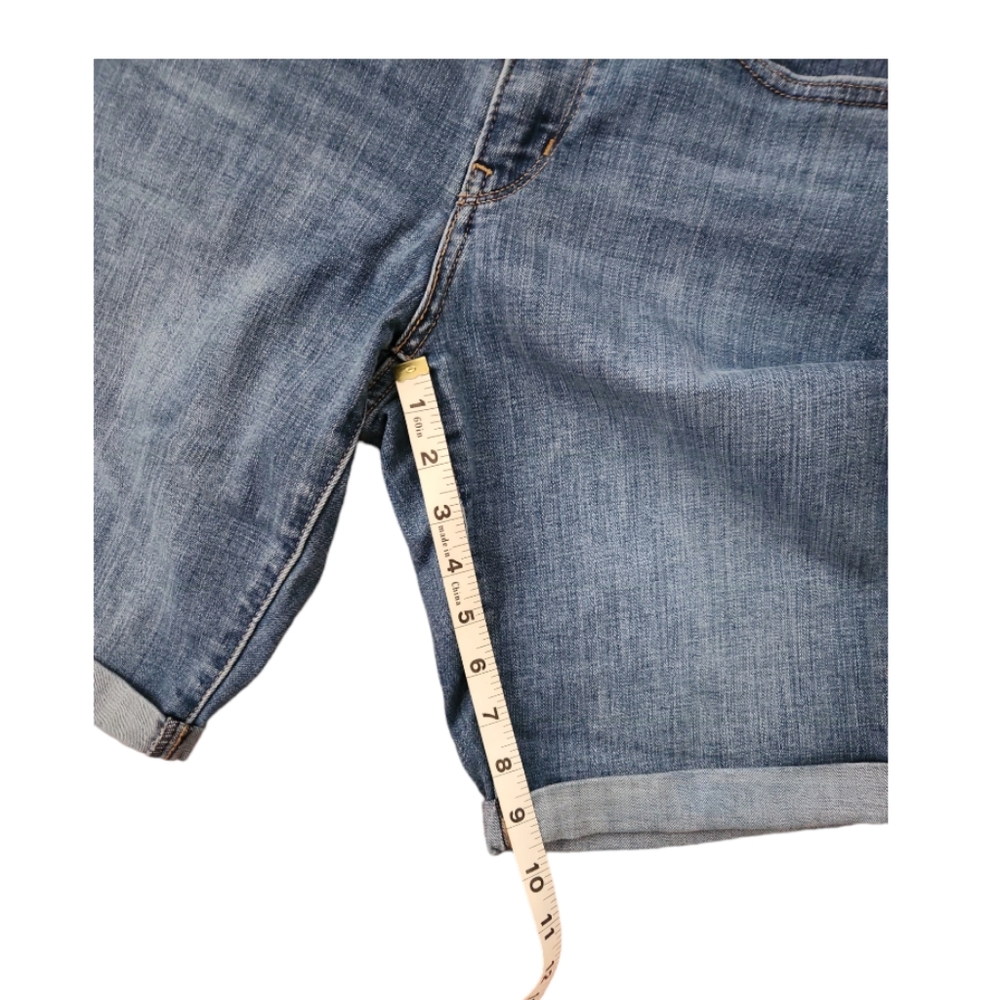 Levi's Bermuda Denim Shorts Sz 30 - Picture 5 of 7